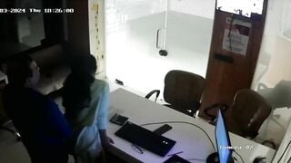 Giám đóc địt thư kí trong phong riêng bị cam quay lại 1