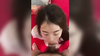 Cho dì bú cu xuất tinh đầy mặt