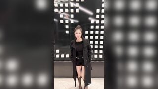 cặp sinh viên lén địt nhau trong rạp chiếu phim public