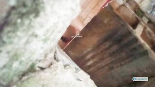 Cái khe cửa đáng giá bên nhà e hàng xóm,quay lén e rửa lồn dâm