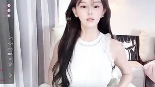 Thần tiên tỷ tỷ xứ trong hoa live thủ dâm cực ngon