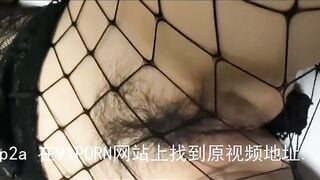 C dâu xinh đẹp dáng đã ngon lại còn mặc đồ lưới gợi cảm làm e chỉ muốn địt mạnh bạo c
