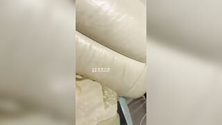 Huấn luyện em họ xinh ngây thơ thành con đĩ dâm đãng,mới ngày đầu nên e còn ngại p1