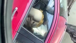 Lộ clip trên xe