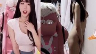 Addie Lyn Streamer lộ clip sex cùng bạn traii