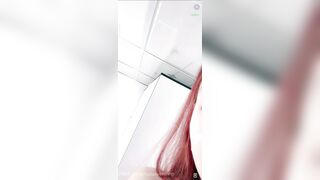 Phần 1:idol tiktok hơn trăm nghìn fl lộ vú trên live