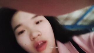 LỌ TRONG KÍ TÚC XÁ