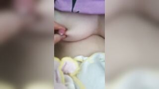 Sữa mẹ là là tốt nhất hãy cho con hoàn toàn  bằng sữa mẹ nhé.