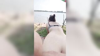 Ngoại tình vừa câu cá hồ trị an vừa được đụ lồn vợ thằng bạn.
