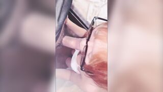 Kính cận dâm đãng bú cu cho ny ngay tại trọ