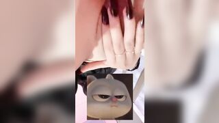em gái mới lớn bị anh trai bắt quay clip thủ dâm rồi bị leak