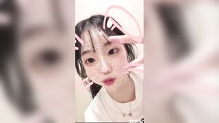 hs lớp 11 video call thủ dâm trong nhà tắm với bạn trai