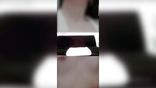 Em gái thủ dâm cực cháy