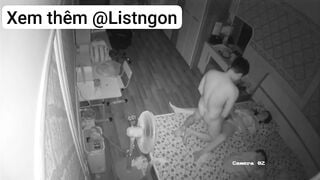 Hack cam quay lén đôi vợ ck trẻ tranh thủ lúc con ngủ mà đụ nhau từ sàn đến giường p1