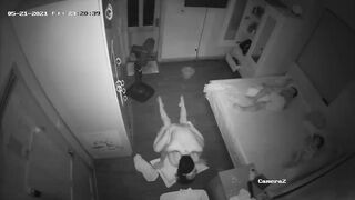 Hack cam quay lén phát hiện đôi vk ck cứ nữa đêm lúc 2 con ngủ là đè xuống nền đụ