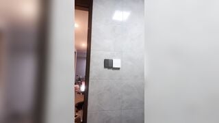 Em Gái Tự Quay Thủ Dâm Tập 557