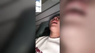 Call video với em teen VN dâm thèm cặc Tây trốn ck call móc cho th Tây nó xem p1