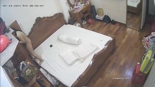 Hack cam quay lén phòng đôi vợ ck dâm quay lén vợ ở nhà là k ngày nào mặc đồ p3