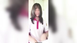 Học sinh lớp 10 lồn múp không lông call sex thủ dâm với bạn 4