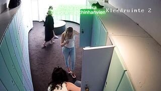 Hack Camera Phòng Gym Thay Đồ Nữ