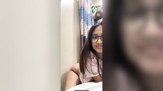 Call video thủ dâm cùng trai vú to đít bự phần 1