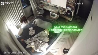 Hack Camera Phòng ngủ bé gái mới lớn nứng lồn thủ dâm hàng ngày