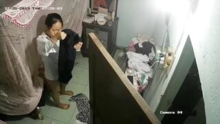 seri hack cam phòng mấy bé học sinh non tơ thay quần áo - phần 2