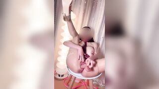 Em Npxvip vú to thích thủ dâm và ra cực nhiều nước [69]