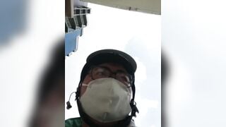 gái xinh xuống lấy đồ ship không mặc quần lót hớ hênh quá