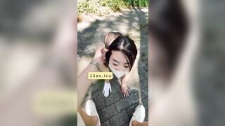 Nay dắt bé slave ra ngoài đường dạo mát bắt cởi sạch đồ bò đi