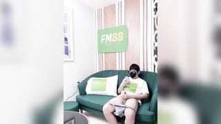 Đg sục cặc sướng vô tình bị c họ bắt đc k ngờ c lại cho mình đụ lồn c để giải tỏa