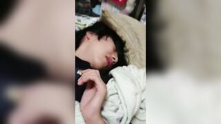 Lần đầu của em teen, đau quá vừa khóc vừa rên ư ư