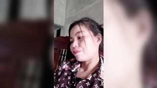Chị bị bồ bỏ, có em Zai nào động viên Chị không