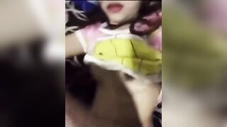 Vú to thủ dâm 24
