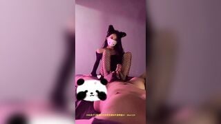 Đi bar say rượu, Bị e dancer lấy Chân Sục Cu Thủ dâm Sướng rên rỉ