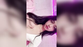 Vú to thủ dâm 101