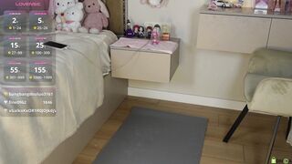 gái xinh yee_rim livestream thủ dâm #7