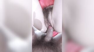 NGOẠI TÌNH VỚI GÌ ÚT, DƯỚI NHÀ VỢ