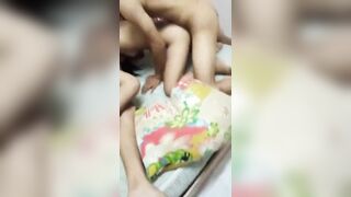 Thằng cháu có hiếu chia sẻ vợ mình cho ông cậu họ đụ ké.