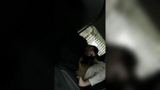 được đứa bạn thân giúp bú cu cho ở trên xe - phần 3