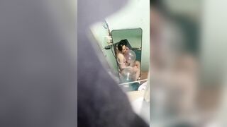 "Mẹ ơi, đừng đưa trai lạ về địt lén bố nữa mà" 3