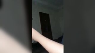 Cứ đú đởn ăn chơi bỏ học em gái bị đám bạn đè đụ tập thể.
