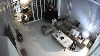Hack camera phòng khách