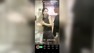 Clip đang hot bên trung em chồng ôm ấp muốn đụ chị dâu nhưng bị từ chối.