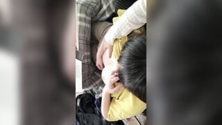 hay là chơi les nhỉ?