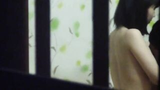 bé sinh viên cùng dãy trọ dẫn trai về phòng chịch mà không đóng cửa