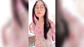 Teen dâm nguyện làm đĩ cho các anh