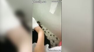 Xem phim Con Ghệ Học Cùng Trường Dắt Em Vào Wc Bú  cu