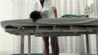 Tên phim:Cô gái nóng bỏng (2017) Diễn viên chính: Lee Eun-mi
