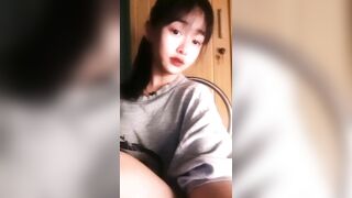 bé k10 phổng phao vú vê cứ tròn như này ai mà chịu được - phần 3